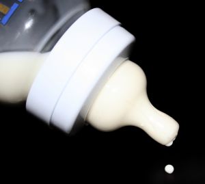 dripping-milk-5-762148-m