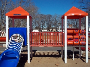 playground-in-blue-and-orange-1443644-m